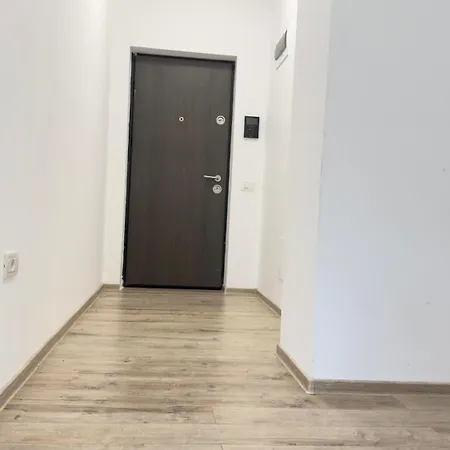 Lägenhet Coresi Mall Large 2 Camere, Sleeps 6 Braşov