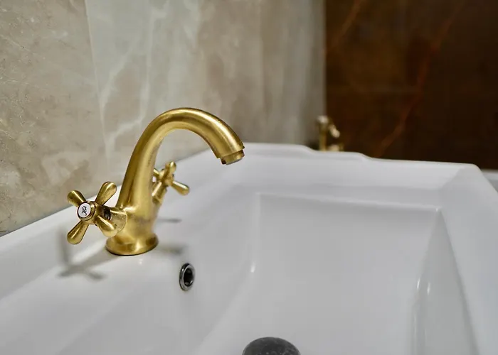 Daire Coresi Mall Large 2 Camere, Sleeps 6 *