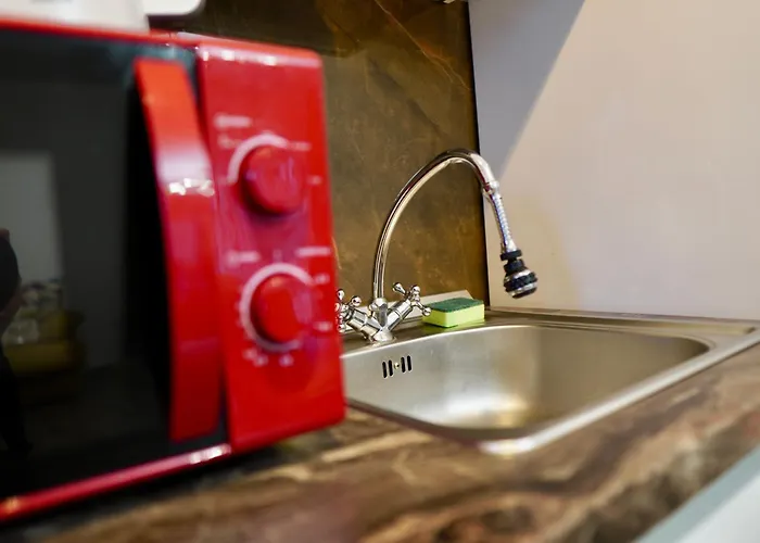 Coresi Mall Large 2 Camere, Sleeps 6 Daire *