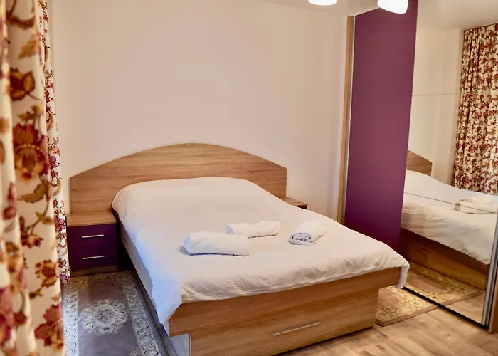 Daire Coresi Mall Large 2 Camere, Sleeps 6 *