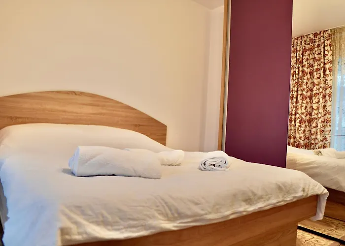Coresi Mall Large 2 Camere, Sleeps 6 Daire Braşov