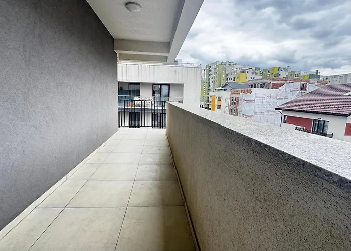 Coresi Mall Large 2 Camere, Sleeps 6 Daire Braşov